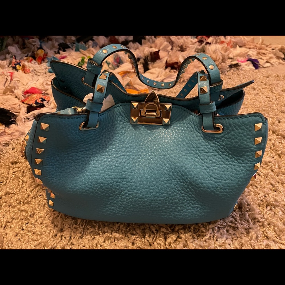 SOLD! Valentino garavani rockstud handbag teal